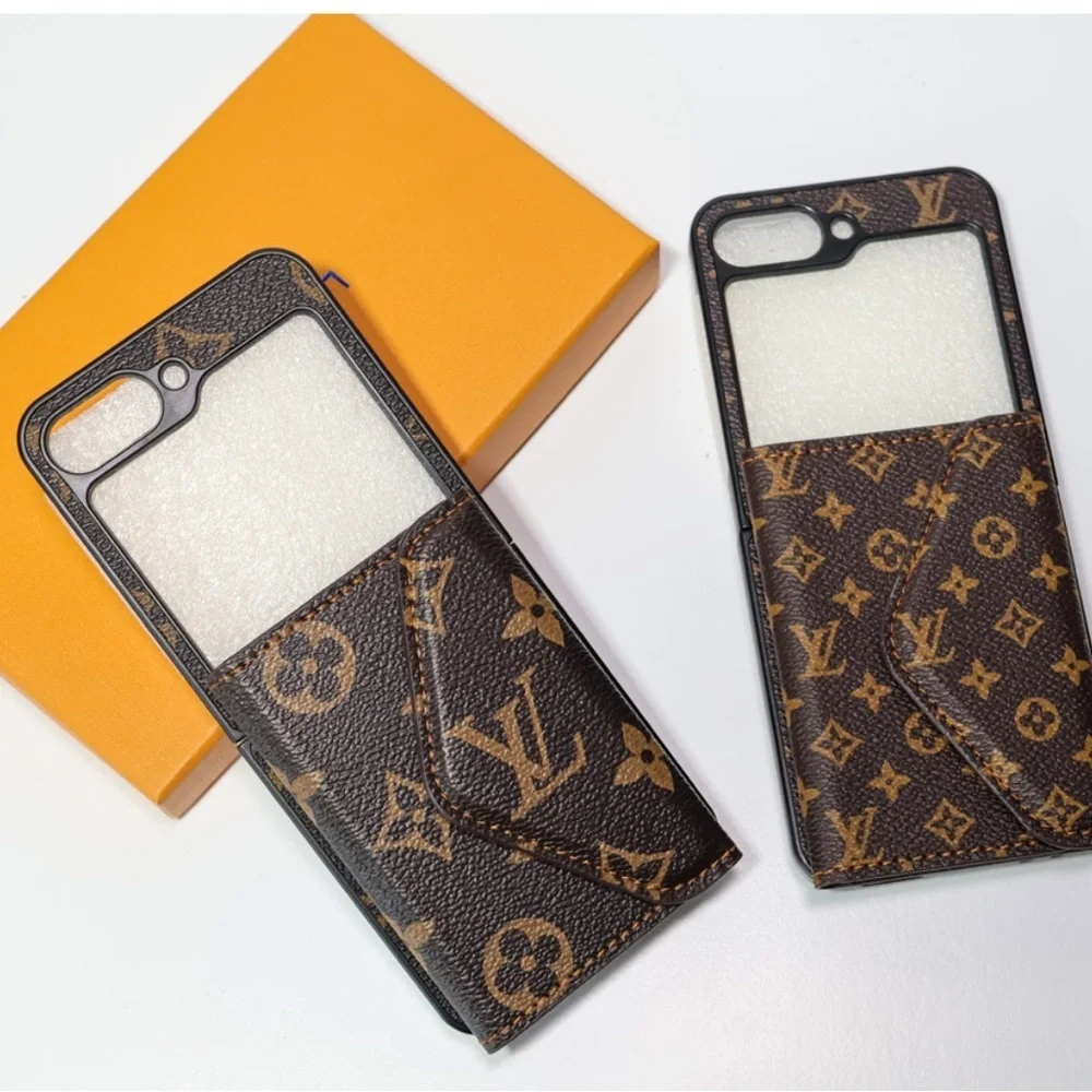 Designer Cellphone Cases and Wallets - Picture 13 of 16
